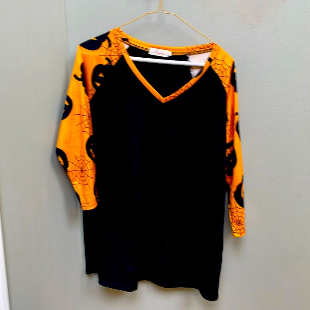 Size  large